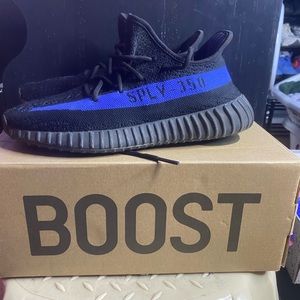 Yeezy 350 Dazzling Blue